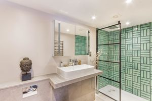 Photo 13- click for photo gallery